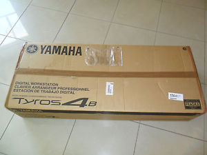 Affare!!! Tastiera Yamaha Tyros 4 superaccessoriata nuova  .