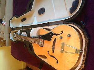 GODIN 5TH AVENUE COMPOSER GT