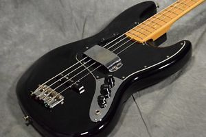 Fender AMERICAN VINTAGE 75 JAZZBASS Black Maple Fingerboard Electric