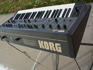 KORG DELTA  DL-50 VINTAGE 1980'S ANALOG STRING SYNTH