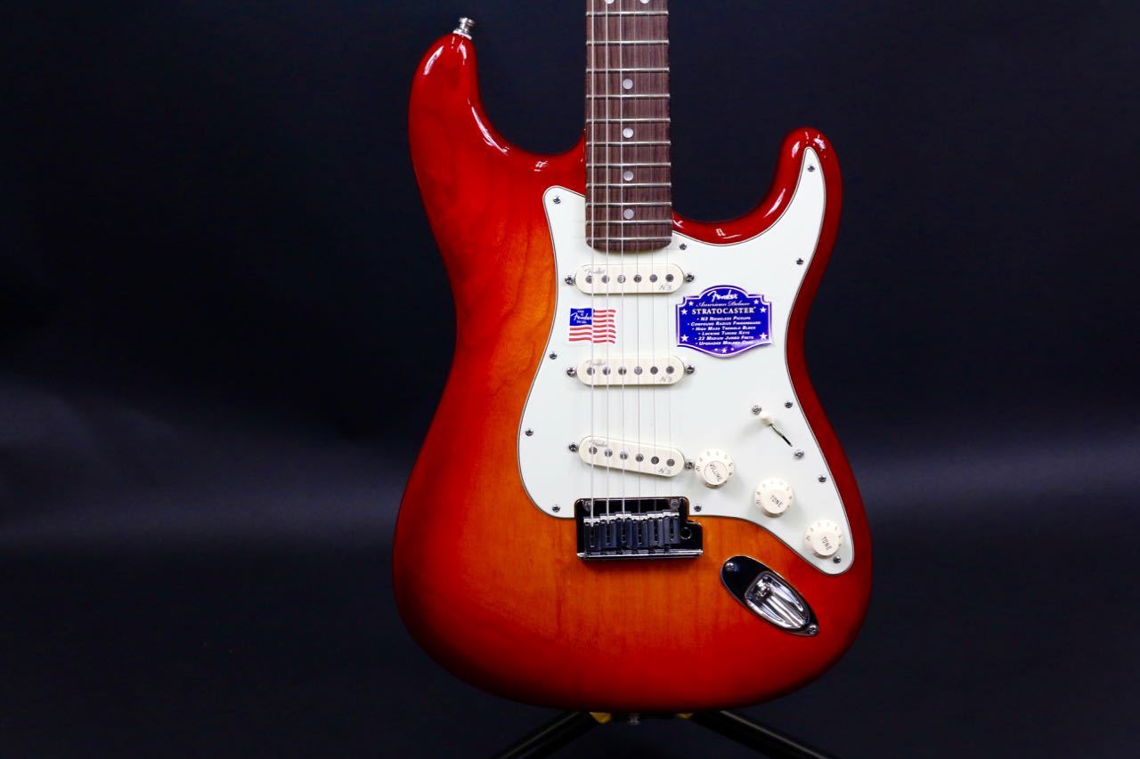 Fender AMERICAN DELUXE STRAT ASH FREESHIPPING from JAPAN