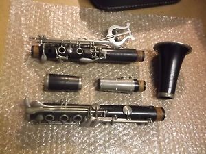 1958 Normandy, Paris France Professional Grade Wood Bb Clarinet ! Big Rich Tone!