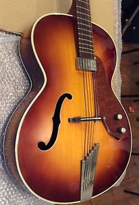 Hofner Senator  1966  With Case