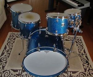 Yamaha Oak Custom Drums 24/16/14/12/10 with mounting hardware