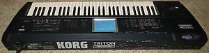 Korg Triton Extreme 61 Keyboard Synthesizer Sampler Workstation with Soft Case