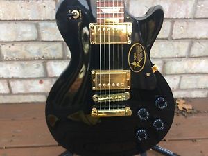 GIBSON LES PAUL CUSTOM STUDIO GOLD SERIES