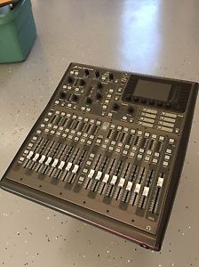 Behringer X-32 PRODUCER Mixer
