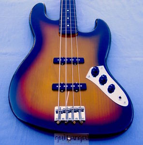 guitargai Fender Japan Fretless Alder '62RI JAZZ BASS US PUs New Old Stock NOS!!