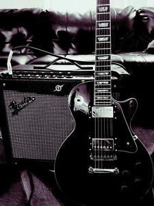 Agile 3010  guitar with Fender amp and extras.