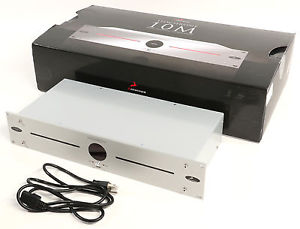 Antelope Audio IsoChrone 10M Rubidium Master Clock