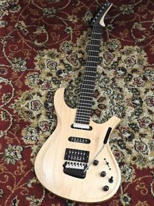 Parker MaxxFly series Natural Used w/ Gigbag