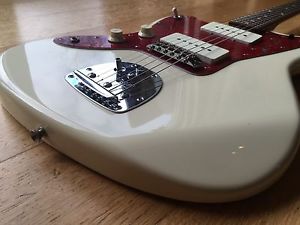 FENDER LEFT-HANDED JAZZMASTER S-SERIAL (2005-06) OLY-WHITE MIJ JAPAN LEFTY