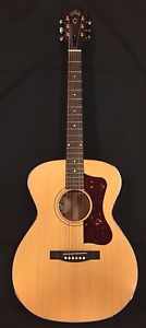 Guild USA made F-30 Aragon All Solid Spruce Mahogany with Case