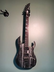 2005 Ibanez RGTHRG1 H.R. Giger Alien Guitar w/ Case  RGT HRG1