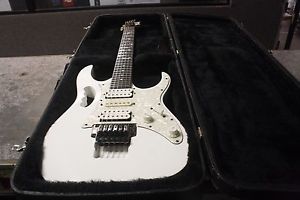 Ibanez Steve Vai Jem 555 Electric Guitar White W/case MINT