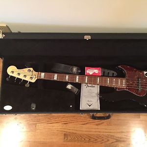"MINT CONDITION" 2006 FENDER (CUSTOM SHOP) CUSTOM CLASSIC 5 STRING JAZZ BASS