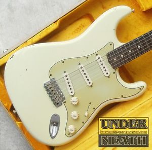 Fender 1960 Stratocaster Relic (WH/R) Electric Free Shipping