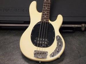 Free Shipping Used Music Man Stingray 4 Ash/r Wh Electric Bass Guitar