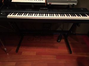 Korg Triton Extreme 61 key Synthesizer Piano Keyboard