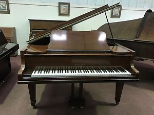 Stunning Rogers Baby Grand. Excellent Piano In Excellent Condition