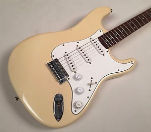 15% OFF SALE! 1970's Olympic White Japanese Stratocaster w/Tweed Case