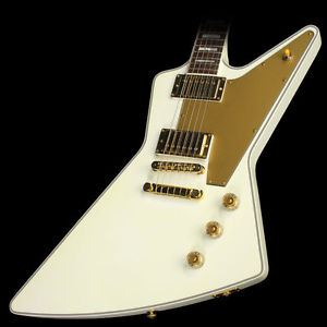 Used 2011 Gibson Limited Edition Lzzy Hale Explorer Electric Guitar Alpine White