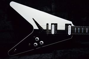 DEAN: Electric Guitar USA Michael Schenker Signature 'STANDARD' USED
