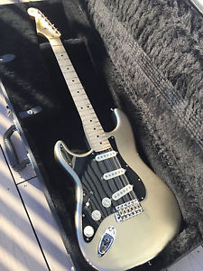 LEFTY Fender Custom Shop Stratocaster 2014 Inca Silver, Left Handed