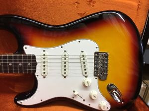 Fender American Vintage '56 Stratocaster Electric Guitar 2 Tone Sunburst Lefty!