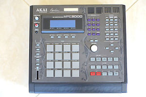 Akai MPC3000 LE Limited Edition MAXED Vintage Sampler Drum Machine Synth 3000LE