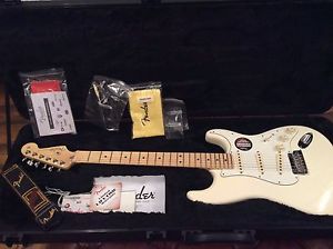 NEW American Standard Fender Stratocaster