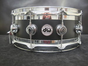 Drum Workshop 6x14" Edge Snare Drum (Ebony Satin)