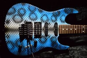 B.C.Rich USA Gunslinger Snake Skin ST Type Mahogany Body Used Electric Guitar JP