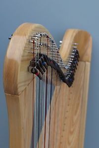 LEVER HARP Digital Tuned FrequenciesProfessional 34 Strings VAT Free Delivery