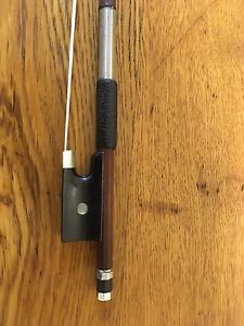Gustav Schindler Violin Bow- Silver