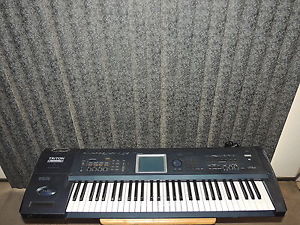 Korg Triton Extreme 61 Music Workstation Sampler