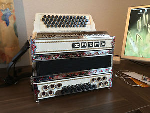 Steirische Harmonika ALPEN - Model Classic Weiß  G C F B VORFÜHRMODELL NEUWERTIG