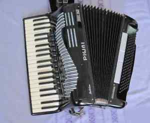 Pigini 120 bass piano accordion- worldwide