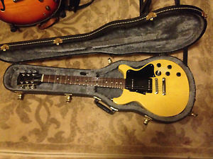 2005 Gibson Les Paul Double Cutaway TV Yellow Electric Guitar P90s