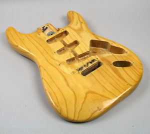 1972 VINTAGE FENDER STRATOCASTER AMERICAN GUITAR NATURAL BODY ORIGINAL STRAT