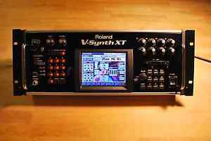 Roland V-Synth XT including PC Card for CF Card Storage