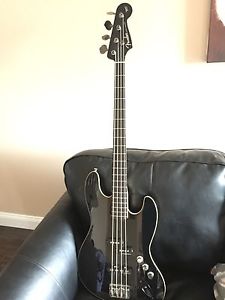Fender Aerodyne Bass Black CIJ Upgraded with Duncan Quarter Pounder Pups w/case