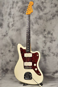 FENDER USA AM VIN62JAZZMASTER EMS Shipping Tracking Number Electric Guitar