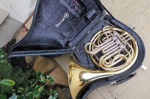 HOLTON H378 DOUBLE FRENCH HORN GREAT PRICE !!