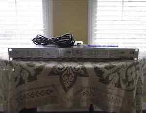 APOGEE ROSETTA 200 A/D D/A CONVERTER w/ X-FIREWIRE - USED - FULLY FUNCTIONAL