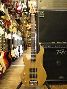 G&L L-2000 Tribute LH Natural Left Handed Used Electric Bass Guitar From Japan