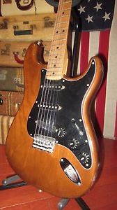 Vintage 1978 Fender Stratocaster Electric Guitar Mocha w/ Gigbag Great Player!
