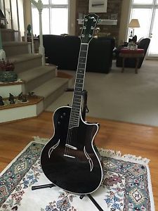 Taylor Standard T5-S Acoustic/Electric Guitar