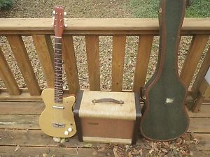 Vintage 1956 Silvertone DANELECTRO 'Peanut' Electric Guitar and Tube Amp No 1331