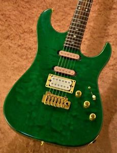 Carruthers Guitar SSH Used  w/ Hard case